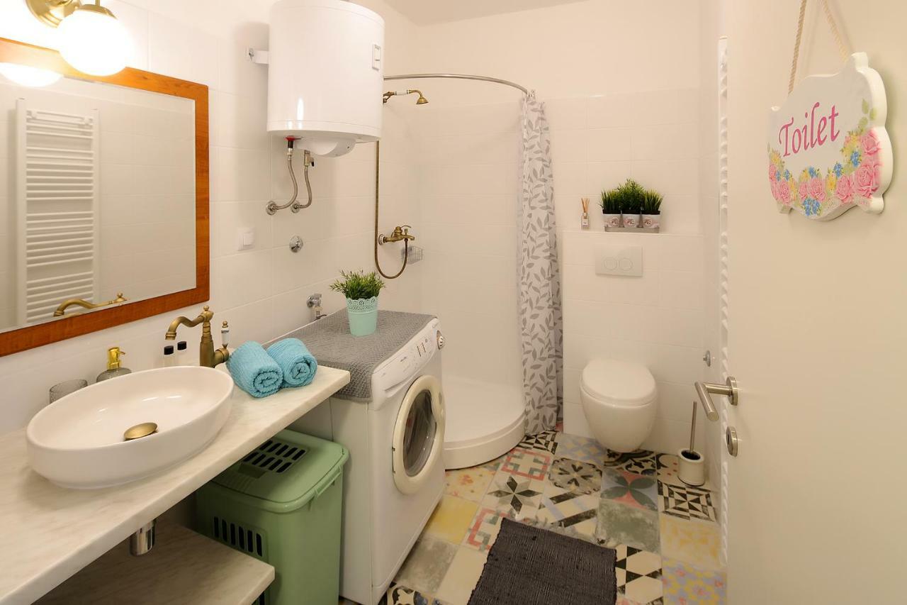Studio Apartment Ada 2 Риека Экстерьер фото