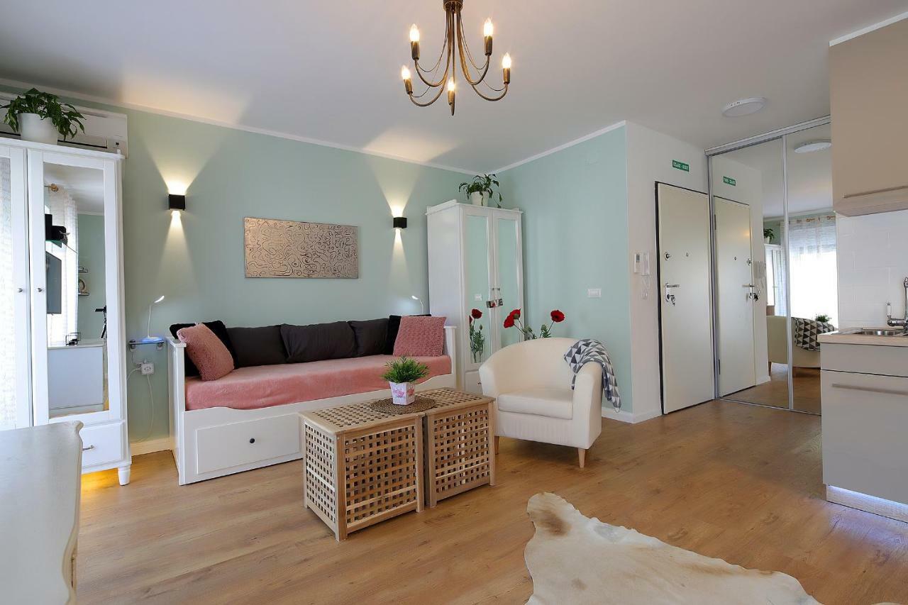 Studio Apartment Ada 2 Риека Экстерьер фото